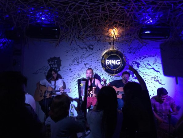 Fang Pub - Club sở hữu không gian âm nhạc, ánh sáng cực chất tại Sài Gòn