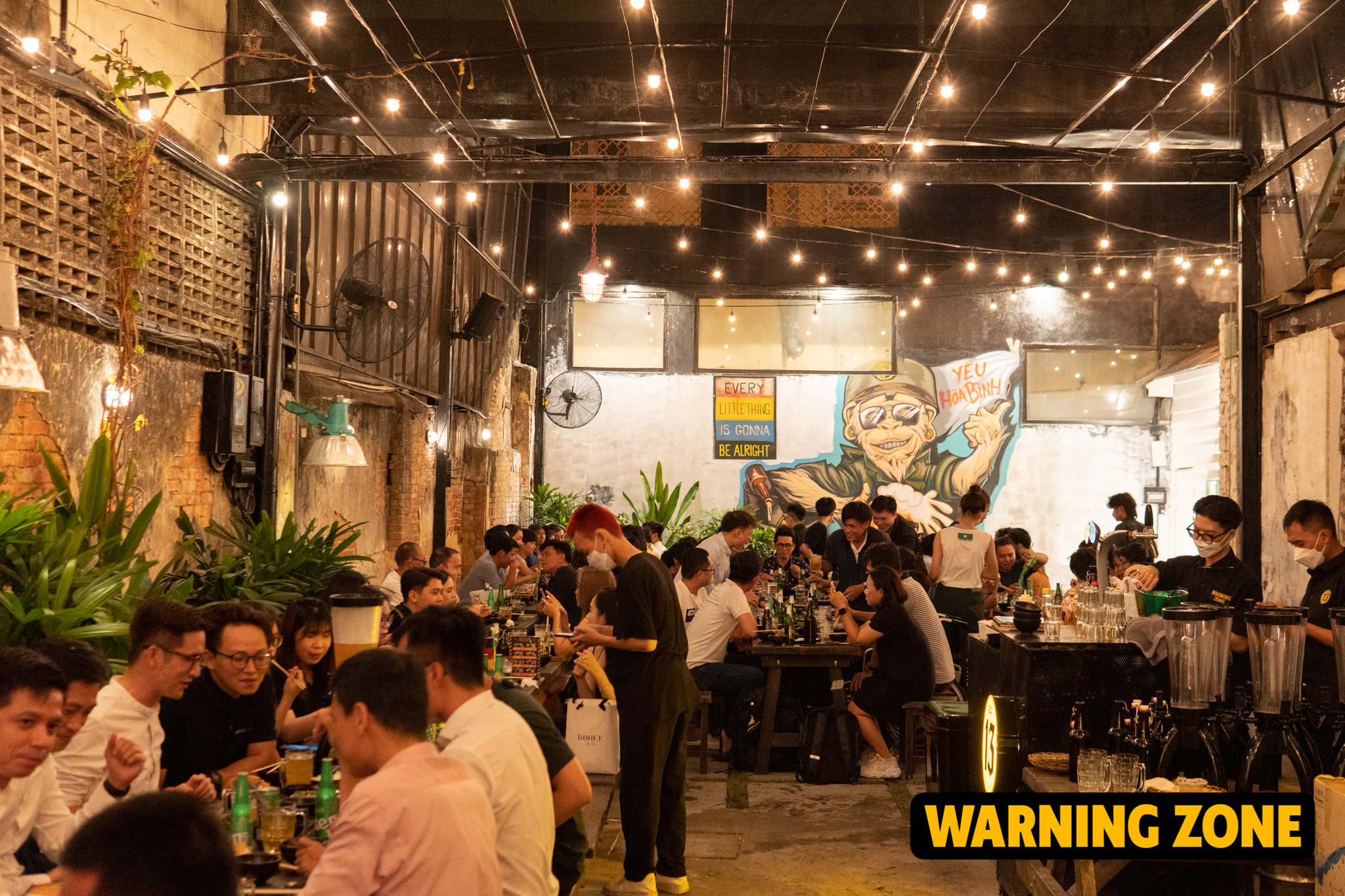 WARNING ZONE GARDEN DINING 72 Lý Tự Trọng, Quận 1 CHILL Vietnam
