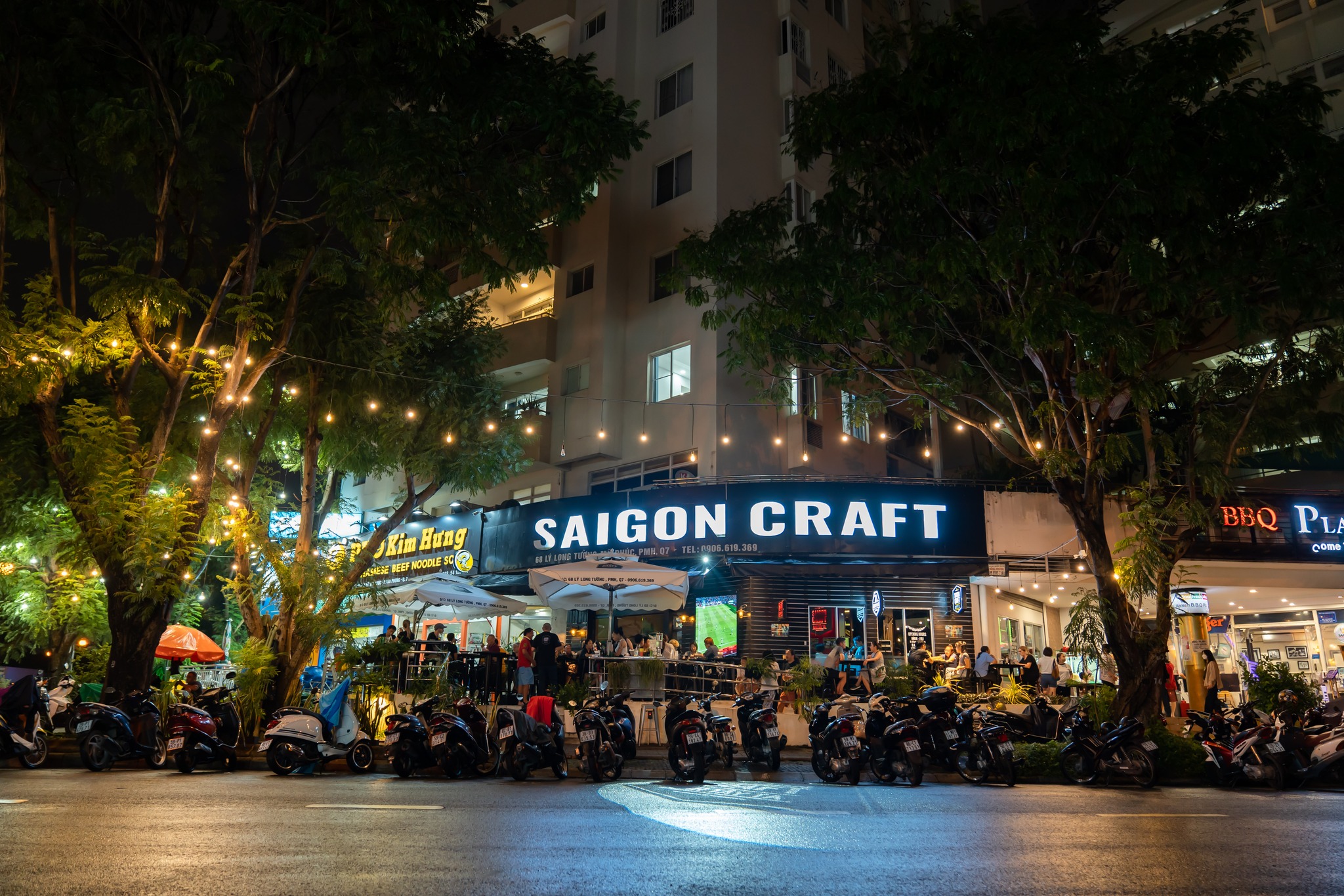 SAIGON CRAFT BAR AND GRILL 68 Lý Long Tường, Quận 7 CHILL Vietnam