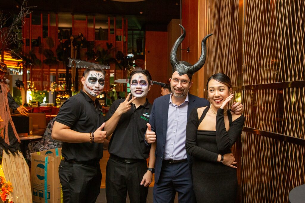 BAR SON - quán bar mới, mang trải nghiệm “Vibe Dining" đến gần hơn với giới trẻ Sài Gòn