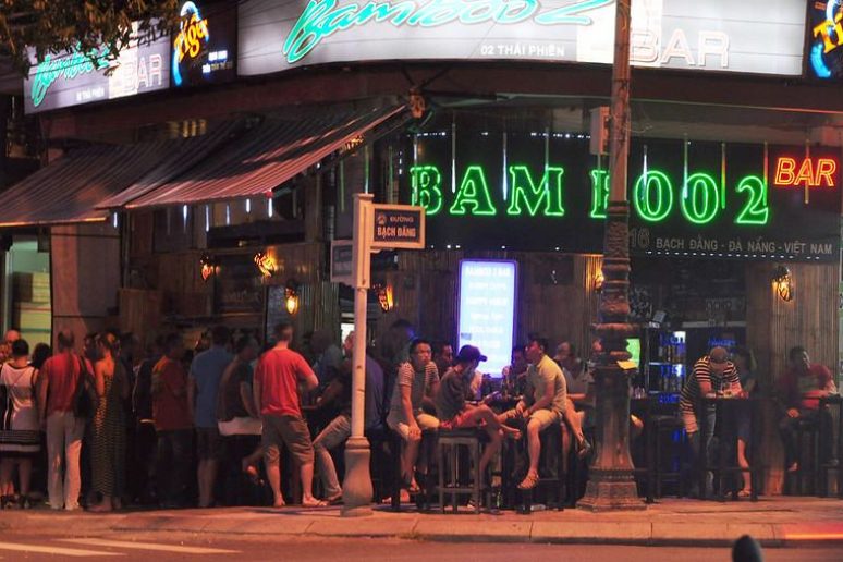 BAMBOO 2 BAR ĐÀ NẴNG - Quán Bar vô cùng hấp dẫn