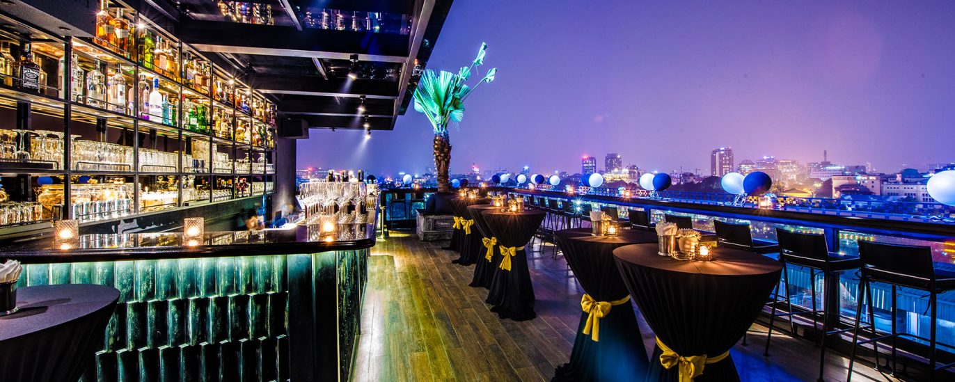 Đừng bỏ lỡ Top 5 những quán sky bar có view “xịn sò” nhất Đà Nẵng
