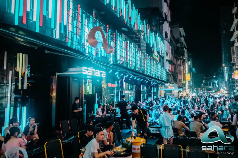 Sahara Bar & Lounge - uống bia và nhâm nhi theo phong cách phương Tây giữa phố Bùi Viện