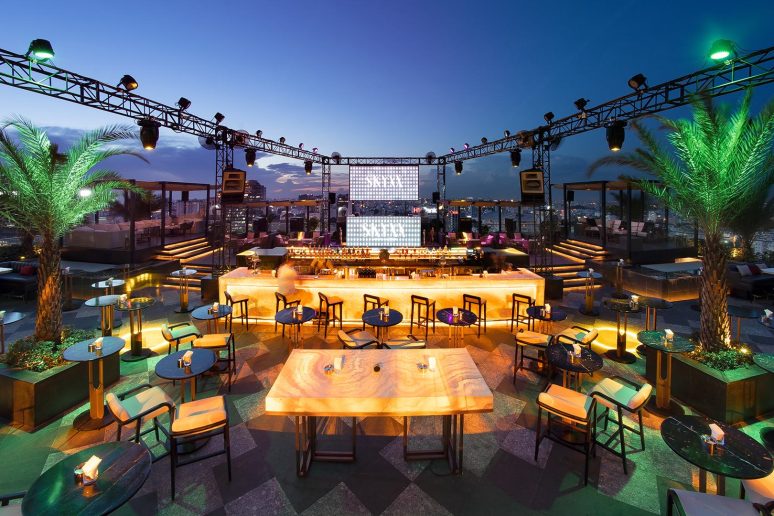 SKY XX Bar – Lounges – Night clubs