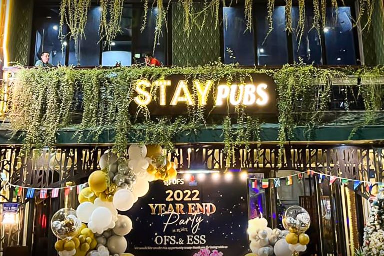 STAY PUBS - thiên đường vui chơi 3 tầng nên thử tại Thảo Điền - Sài Gòn