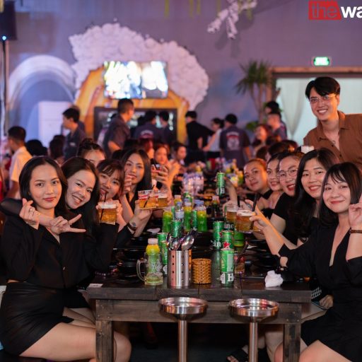 The Warehouse - Lý Chính Thắng