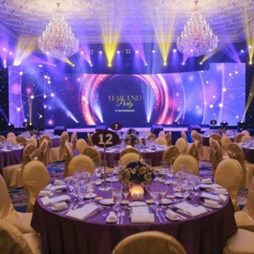 Tổ Chức Tiệc Cuối Năm Hoành Tráng: Những Địa Điểm Không Thể Bỏ Qua